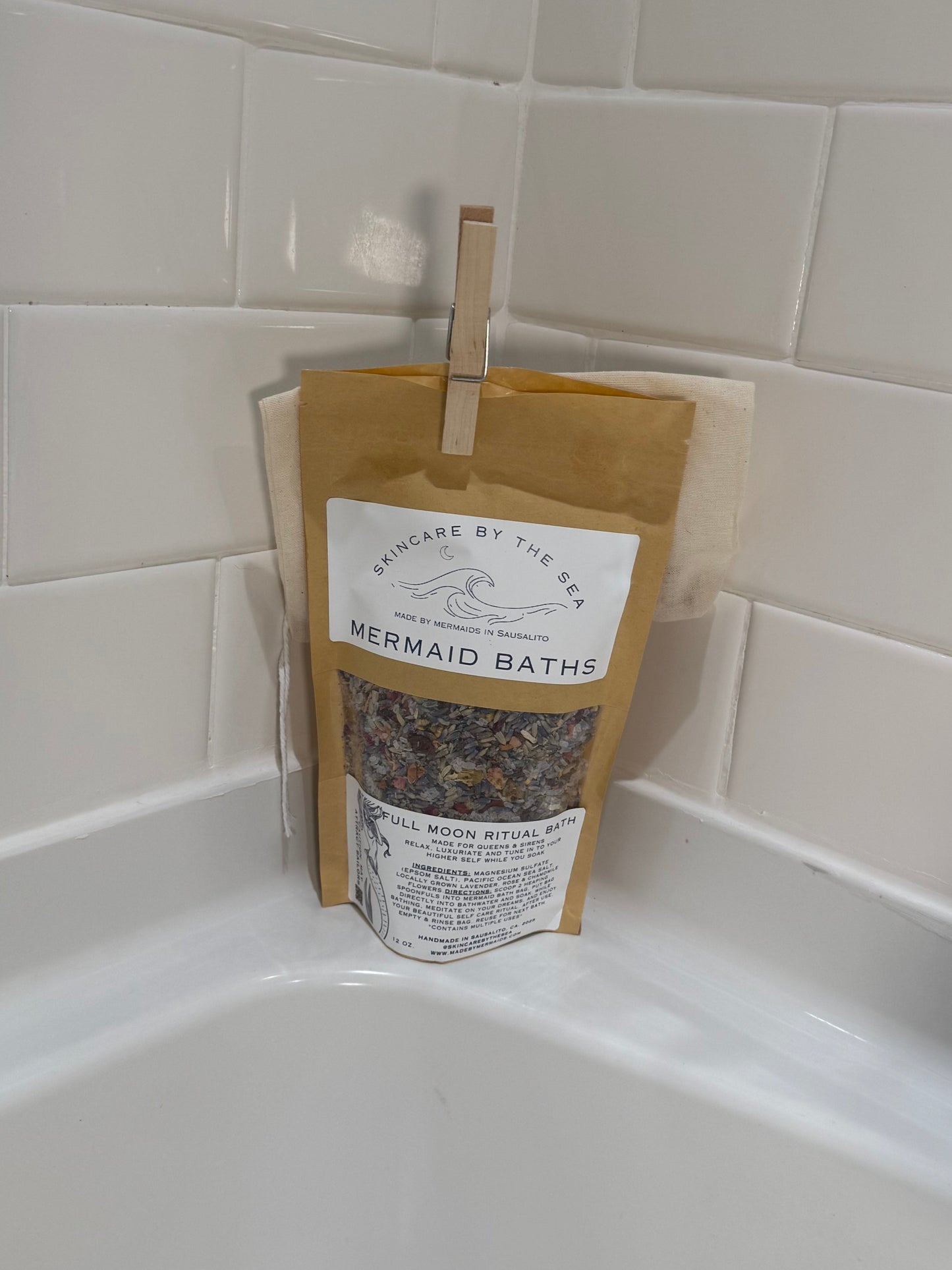 Mermaid Bath salts in the bath tub