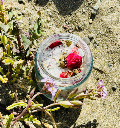 mermaid bath salts picture of the salts and flowers inside packaging.