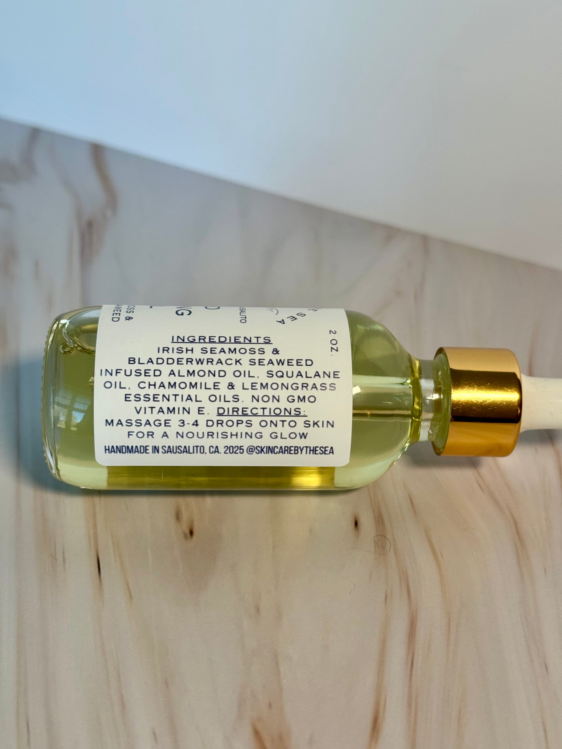 Ingredients in the seaweed anti aging face oil skin care